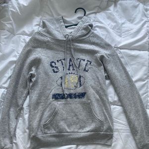 sweatshirt